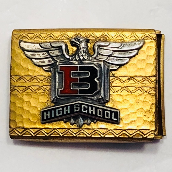 letter b belt buckle